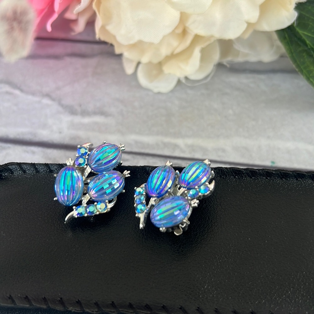 Coro Signed peacock AB melon glass clip on earrings